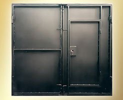 Металлические гаражные ворота